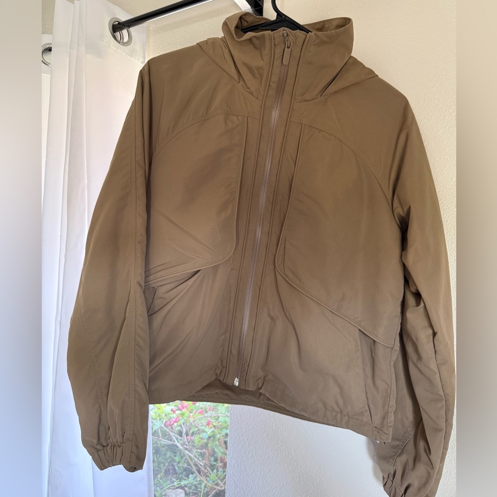 Lululemon Always Effortless Jacket – Size 6